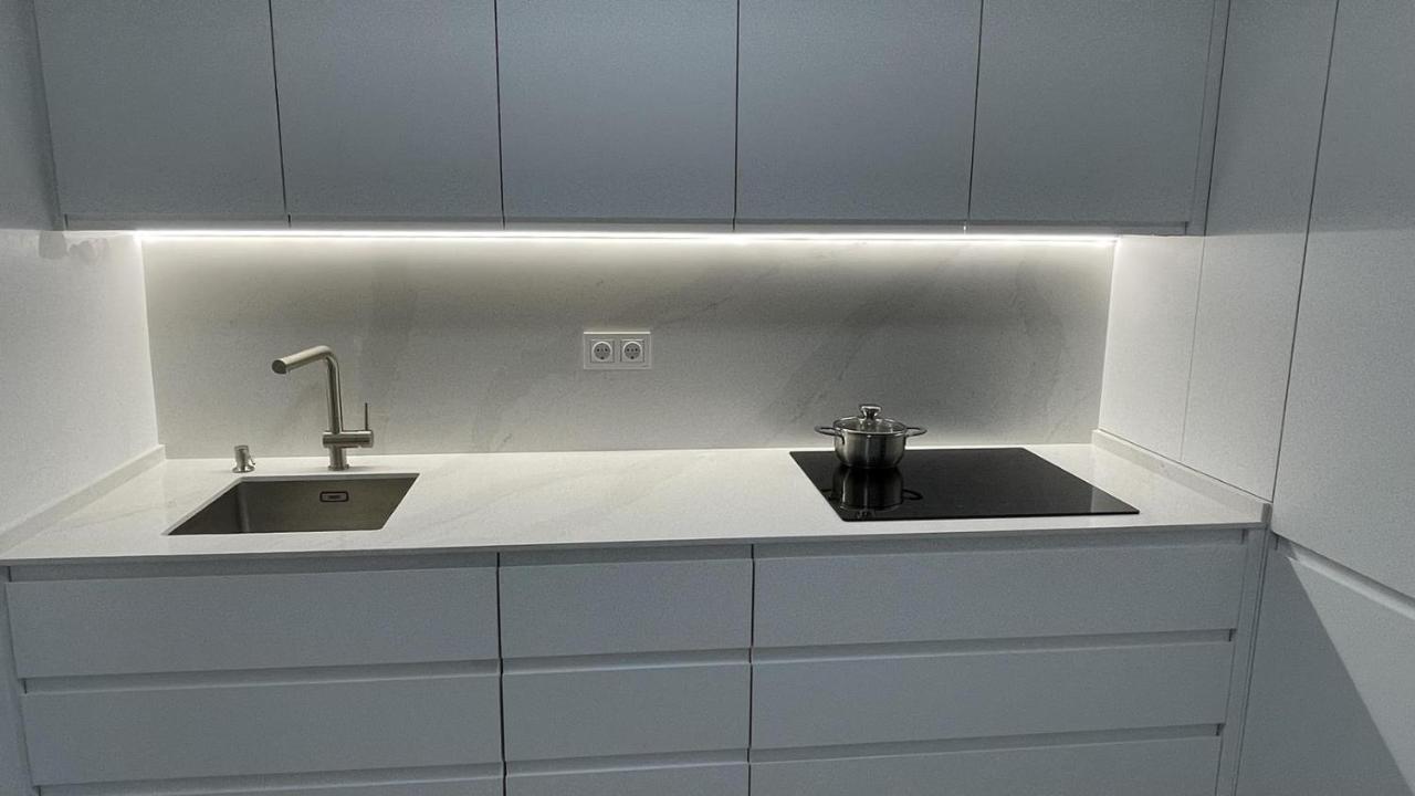 Piso De Lujo En Primera Linea De Playa Y Garaje Cadiz Ngoại thất bức ảnh